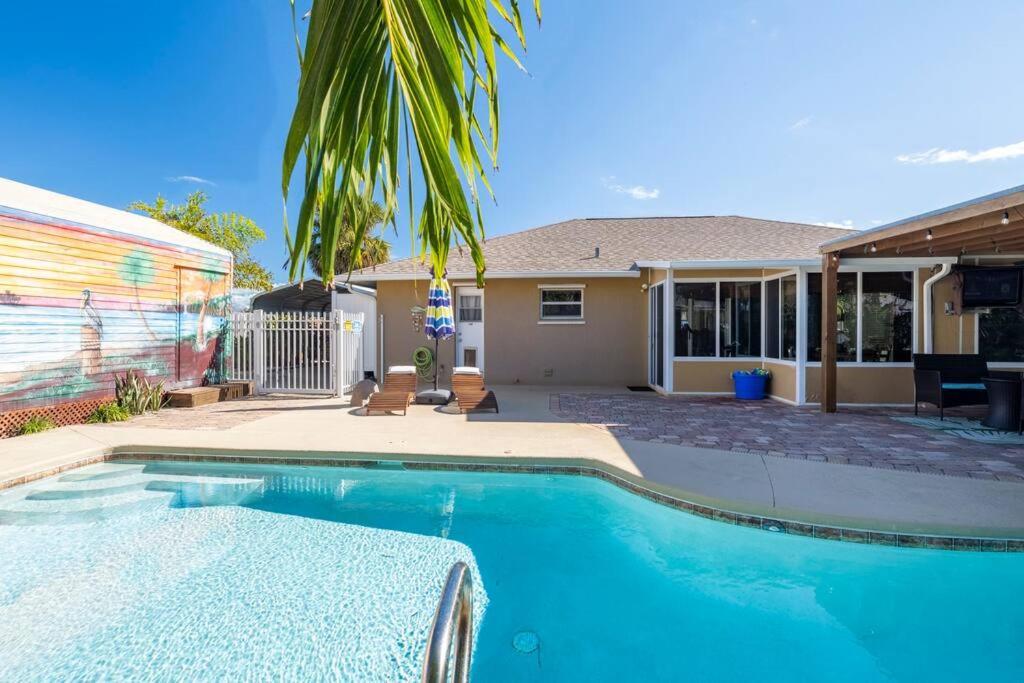 Tropical Island Escape Near Disney, Beach, Cruise Merritt Island Exteriör bild
