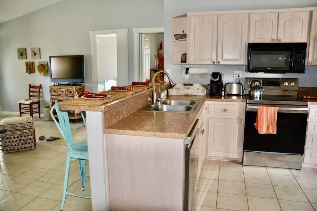 Tropical Island Escape Near Disney, Beach, Cruise Merritt Island Exteriör bild